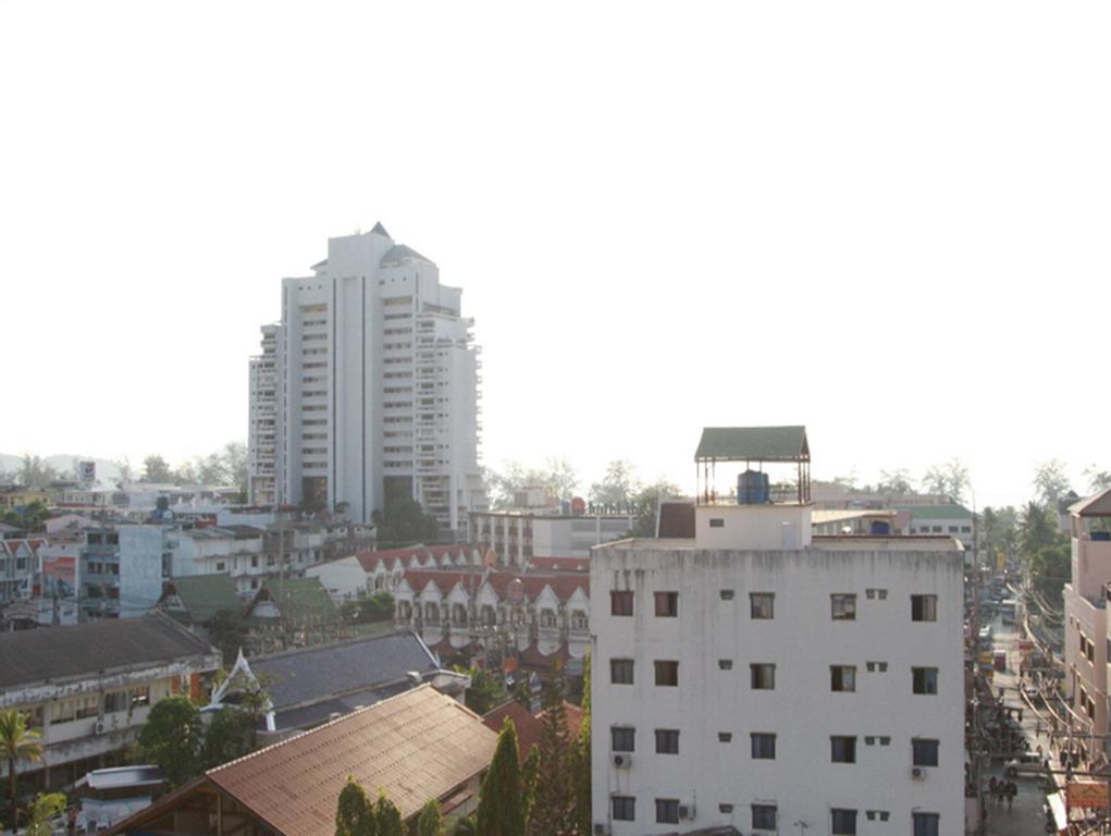 Hiran Residence Patong Exteriör bild