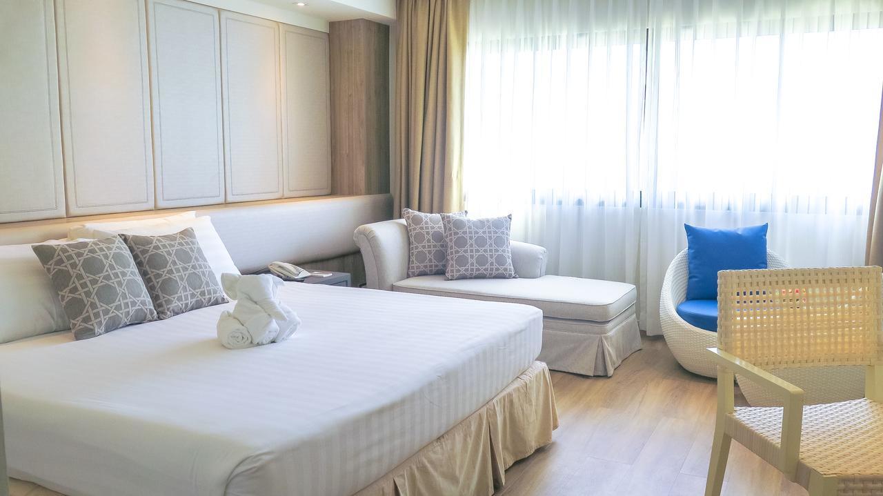 Hiran Residence Patong Exteriör bild