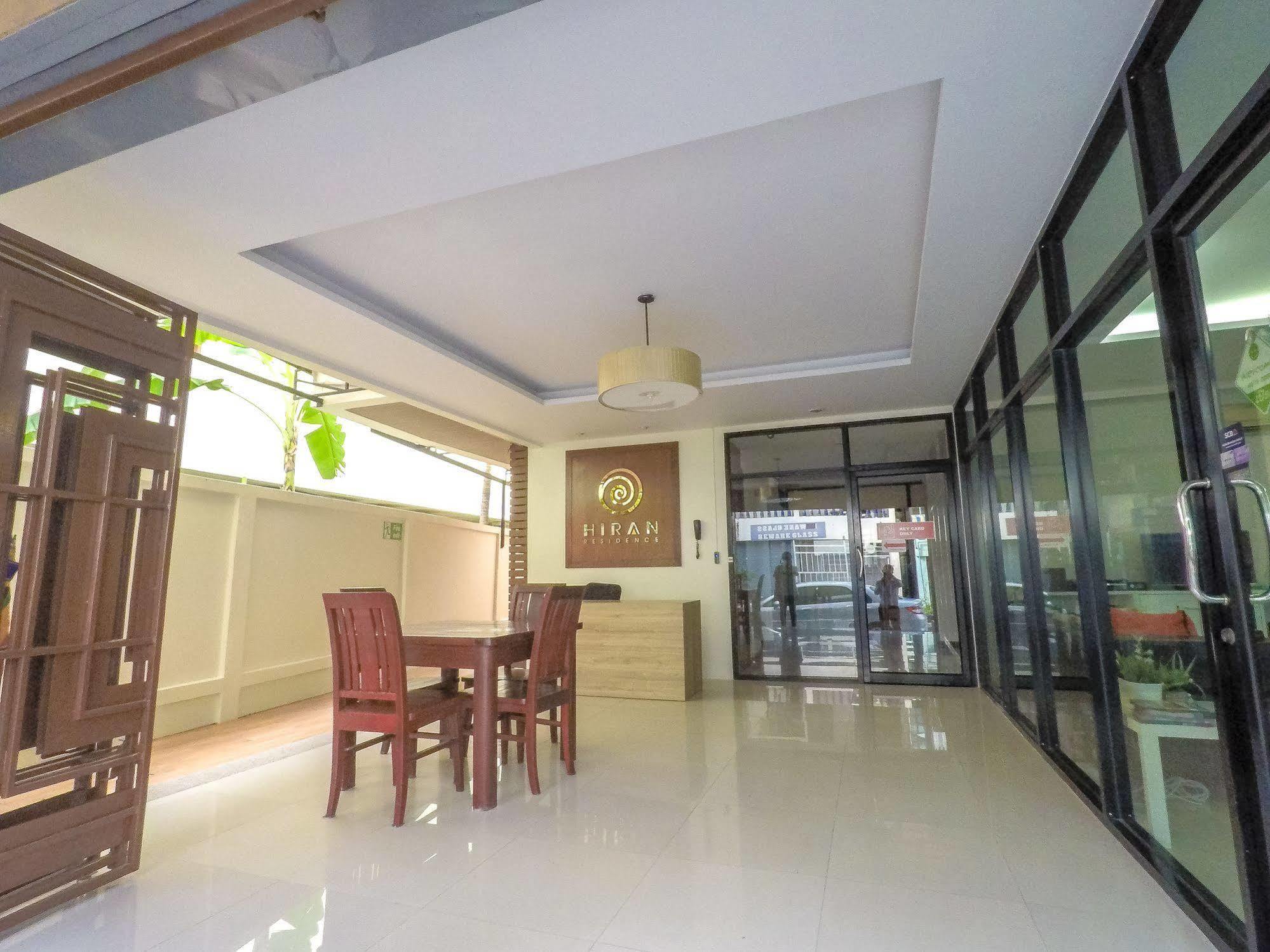 Hiran Residence Patong Exteriör bild